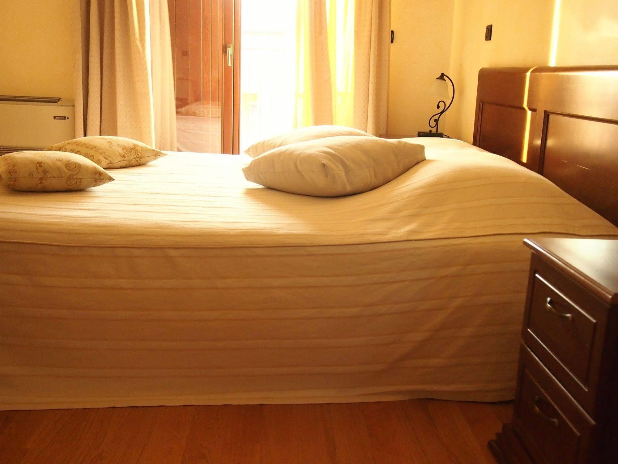 Appartamento Casa Alice Rovigno Esterno foto